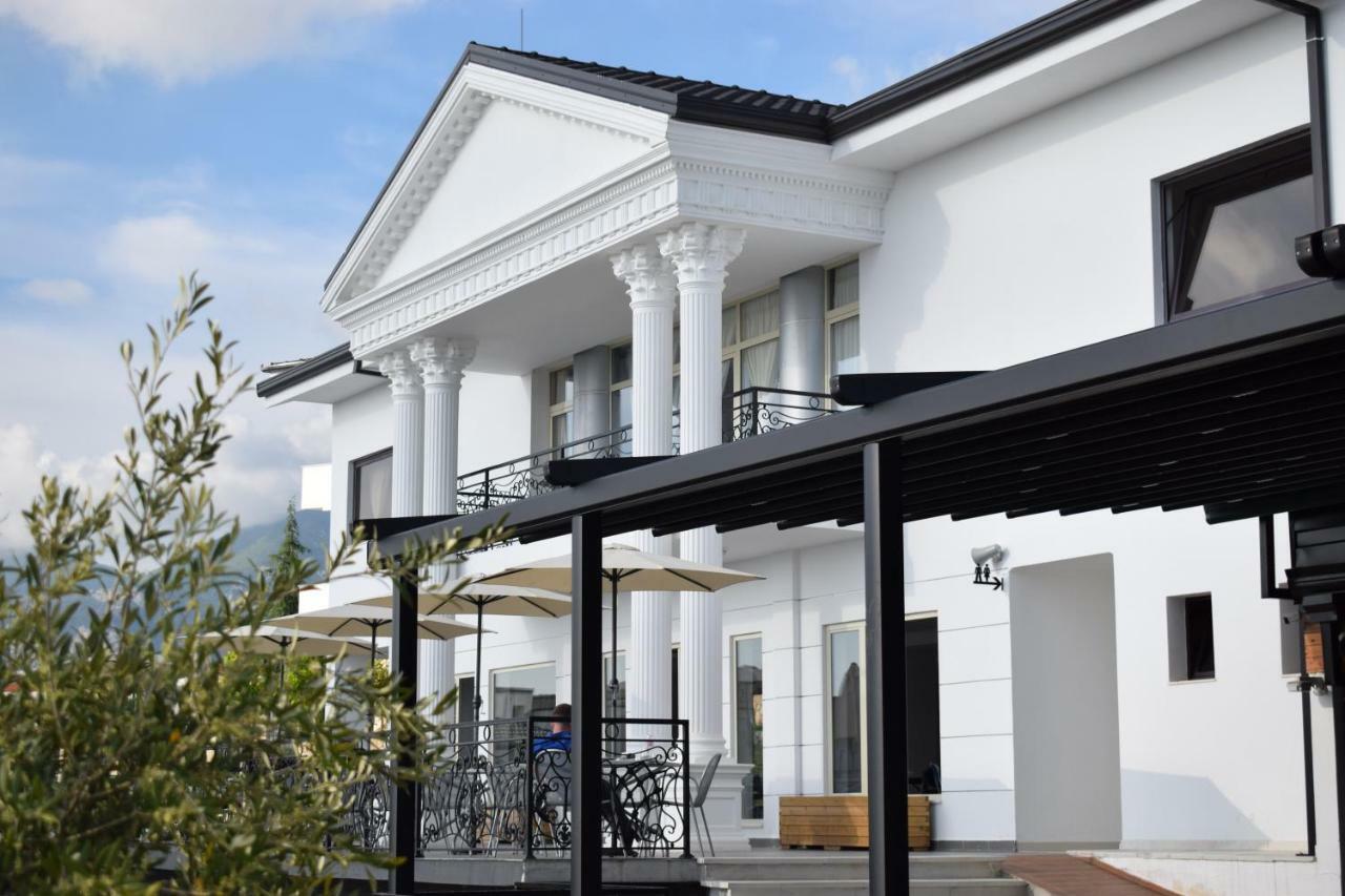 Chateau Linza Resort Tirana Exterior photo