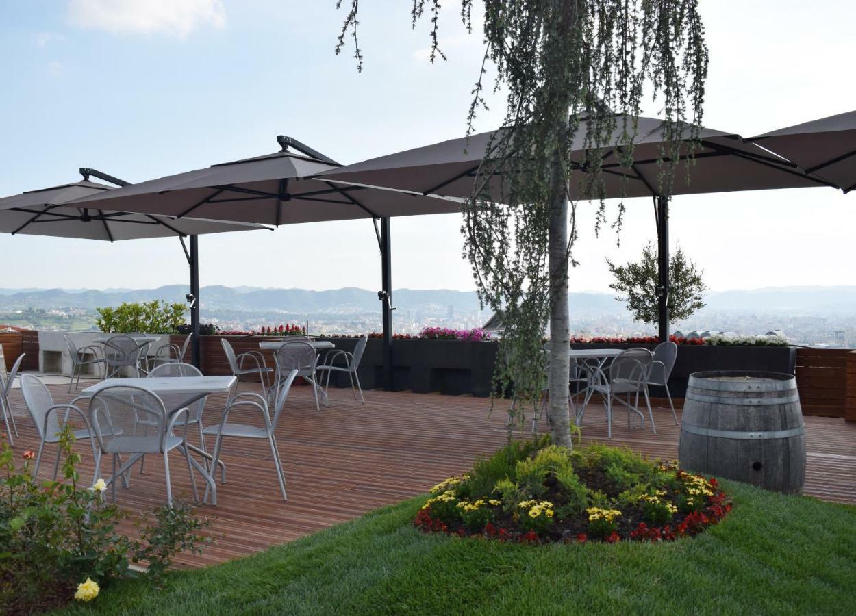 Chateau Linza Resort Tirana Exterior photo